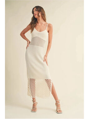 Victoria + Sophia Beige Crochet Mesh Midi Dress M Sleeveless Open Knit V-Neck